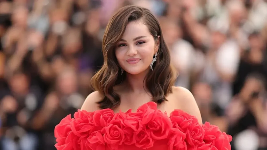 Devin Booker's Girlfriend Molly Murphy